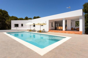 Hotel New Villa with Pool 19 mins from Ibiza town Cana Clara